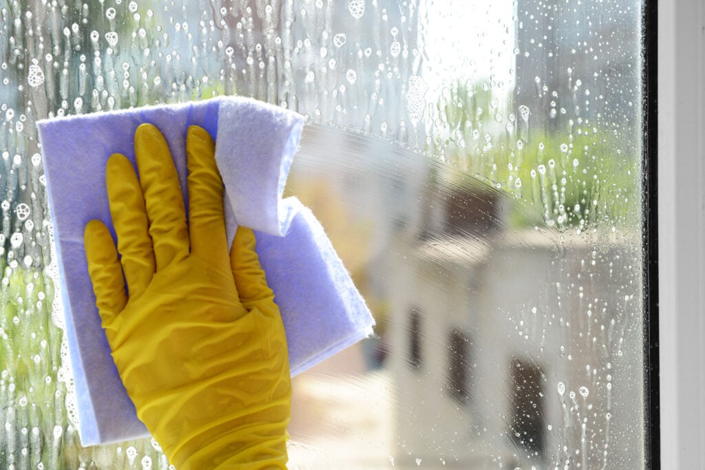 How to Clean Windows, According to Pros